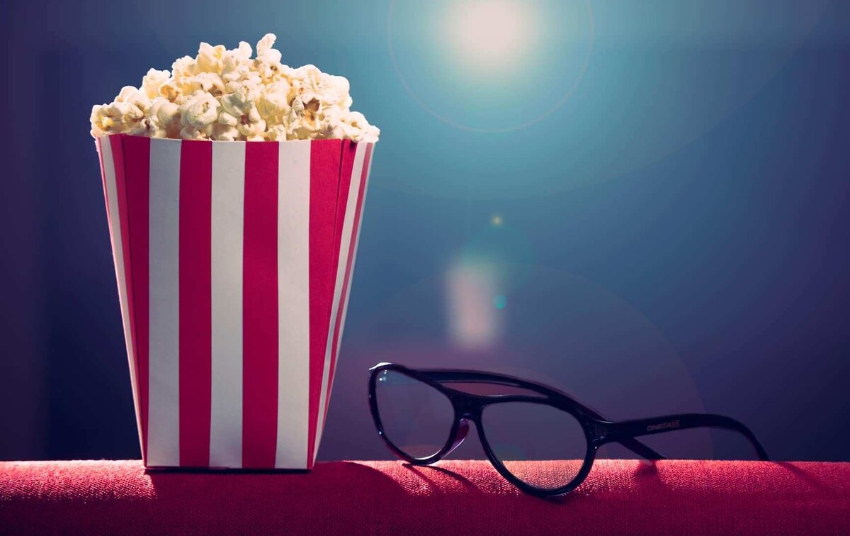 Рейтинги предоставлены киноафишей.