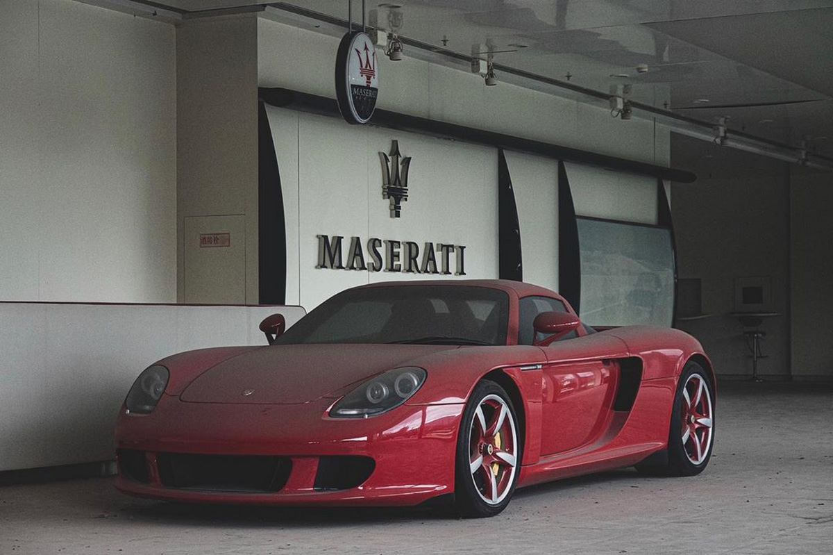 Porsche Carrera gt розовый