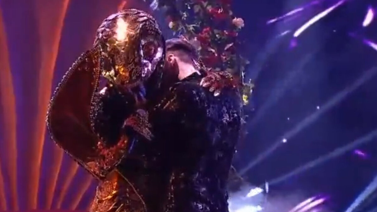 У Змеи самые сексуальные номера, подобно ВиаГре