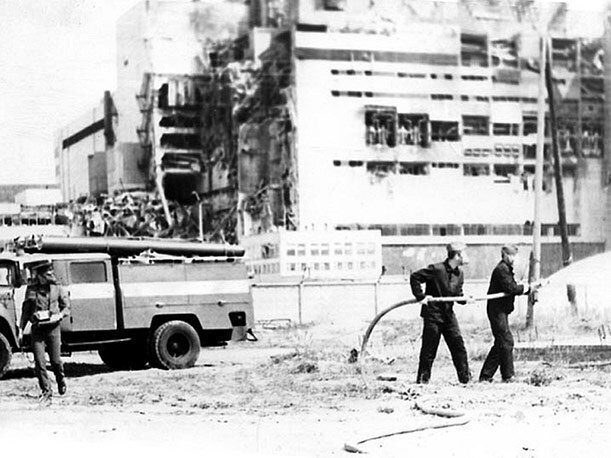 26 апреля 1986 г. случилась одна из самых страшных аварий в истории атомной энергетики, немало способствовавшая развалу СССР.-7