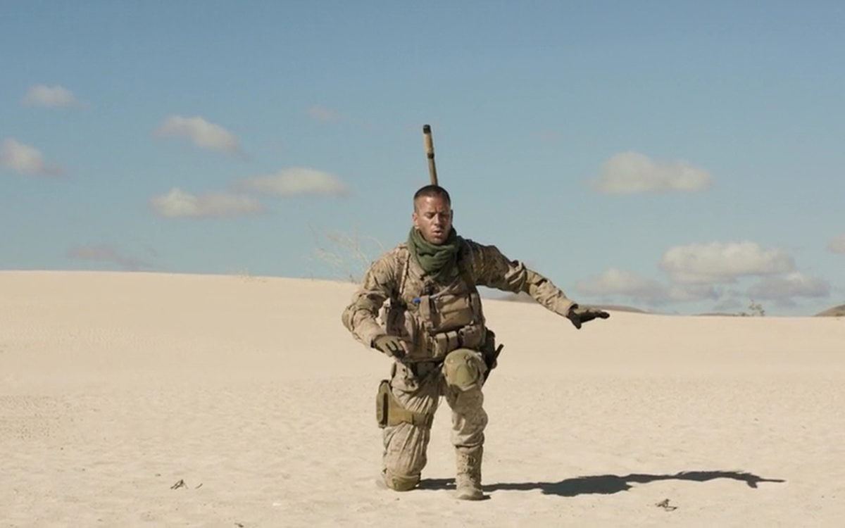 Поддубный военкор. Мина (2016)_триллер военный. Сапёр военный. Мина военная. Человек на мине.