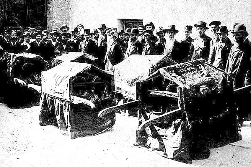 Похороны жертв кишиневского погрома