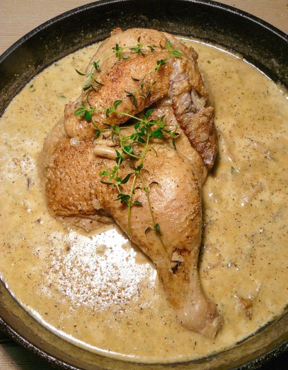 Фото автора. Нежнейшее мясо, а какой соус!!! Пальчики оближешь!