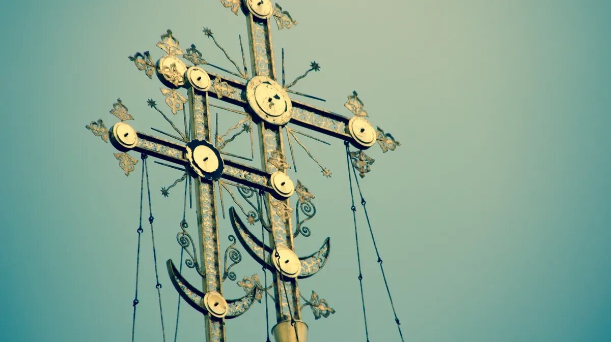 В день святых крайне важно соблюдать несколько традиций и запретов. Фото: Pxfuel.com 