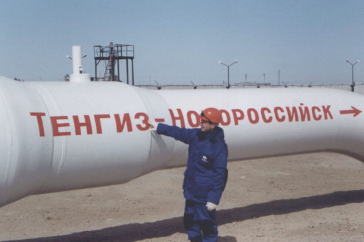 С месторождения Тенгиз  до Новороссийска,нефть по трубе.  фото: картинки  яндекса.