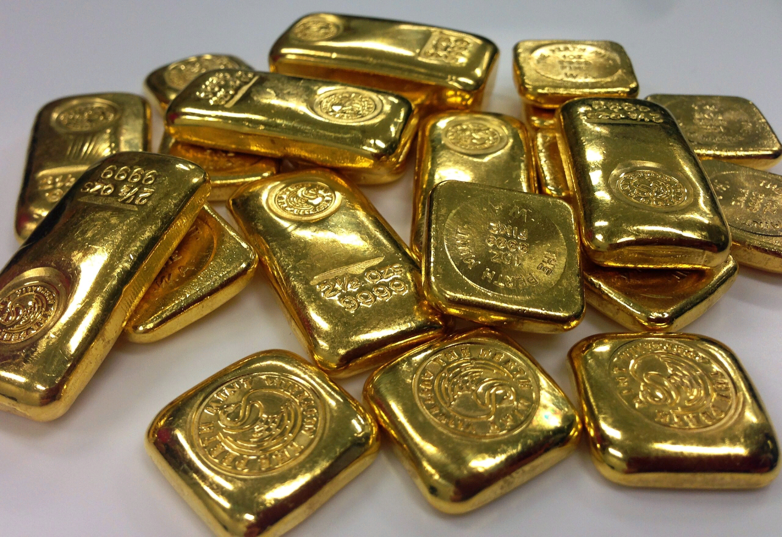 Будет ли Россия продавать золото в Канаду0