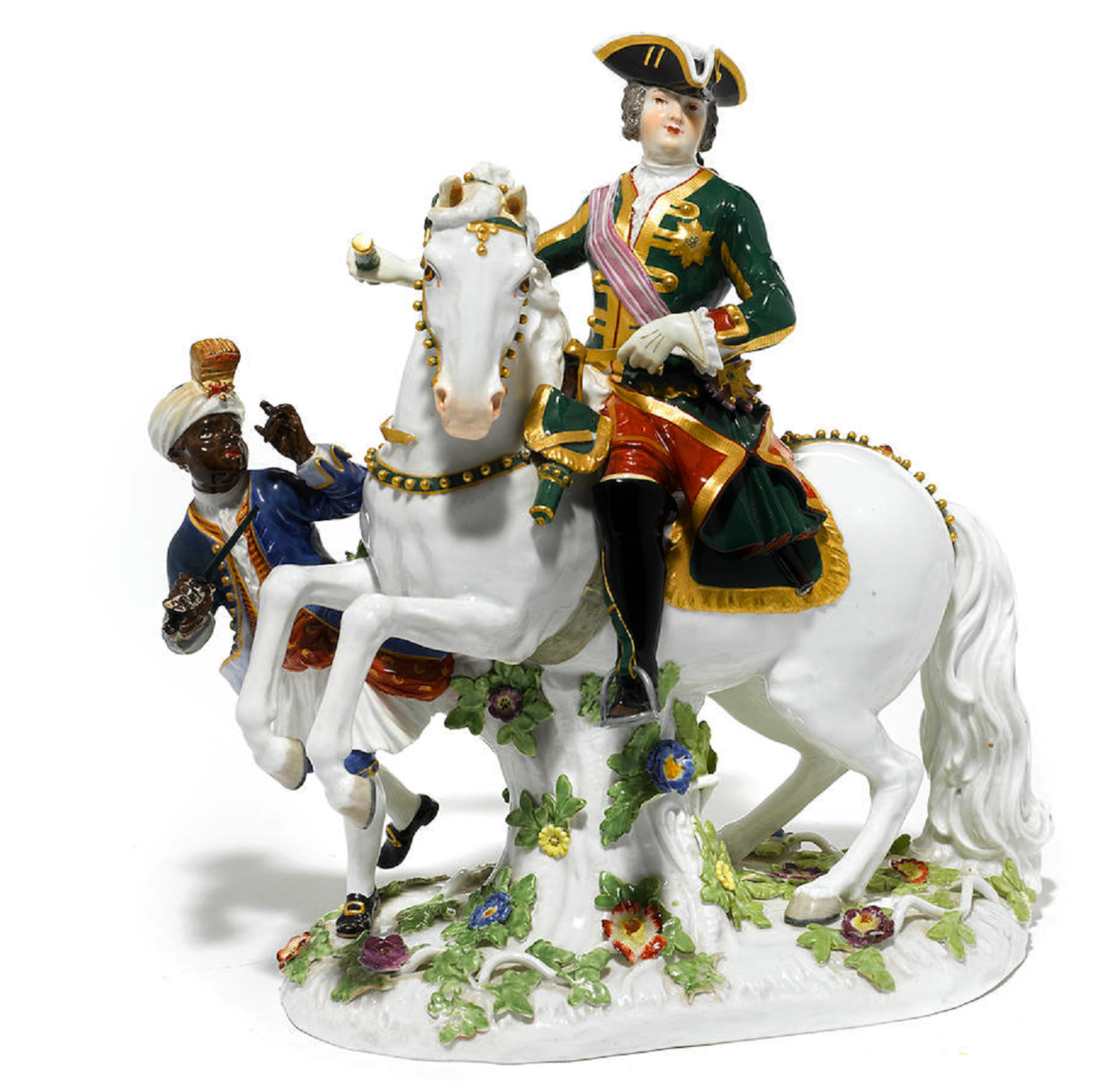 "Императрица Елизавета Петровна" на коне с арапчёнком. Модель 1740-х годов (после 1743-го). На картине Гроота, по которой выполнена статуэтка, конь гнедой, попона красная и т.д., но здесь художник, расписывающий работу, решил оставить тело коня белым, и допустил ещё целый ряд вольностей (к примеру, голубая лента ордена св. Андрея Первозванного - одного из символов императорской власти России - здесь совершенно другого цвета; хорошо хоть звезда ордена не шестиконечная!). Правда, как выглядела оригинальная роспись, неизвестно, поскольку здесь представлена мейсенская же копия статуэтки конца XIX-го века. Очень возможно, что оригинал утерян навсегда. Или есть ещё  один портрет Елизаветы Петровны, но только на белом коне, и тоже с арапчонком? Возможно ли такое? Листаем галерею дальше!