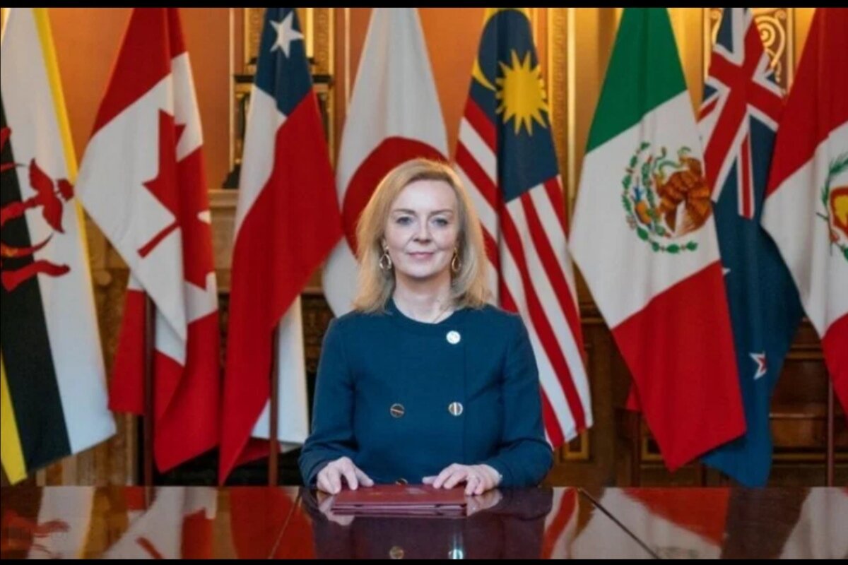 Вона я кака... 