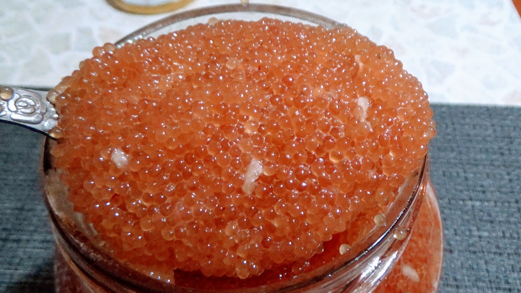 Икра форели пятиминутка. Икра быстрого посола. Пятиминутка икра горбуши. Икра быстрого посола. Икра кеты весовая.