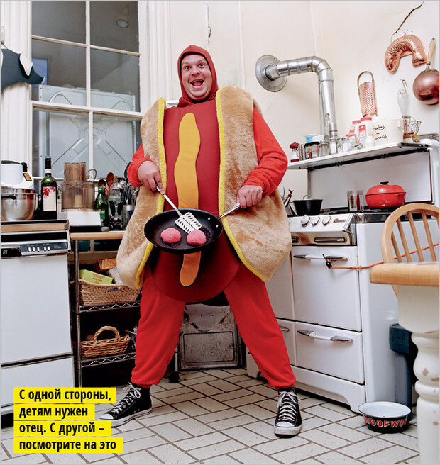 Пользуясь случаем и этой фотографией, спешим поблагодарить того, кто на ней изображен, то есть бренд-шефа сети супермаркетов «Азбука Вкуса» Вильяма Ламберти. Именно он придумал все эти блюда. В голове!