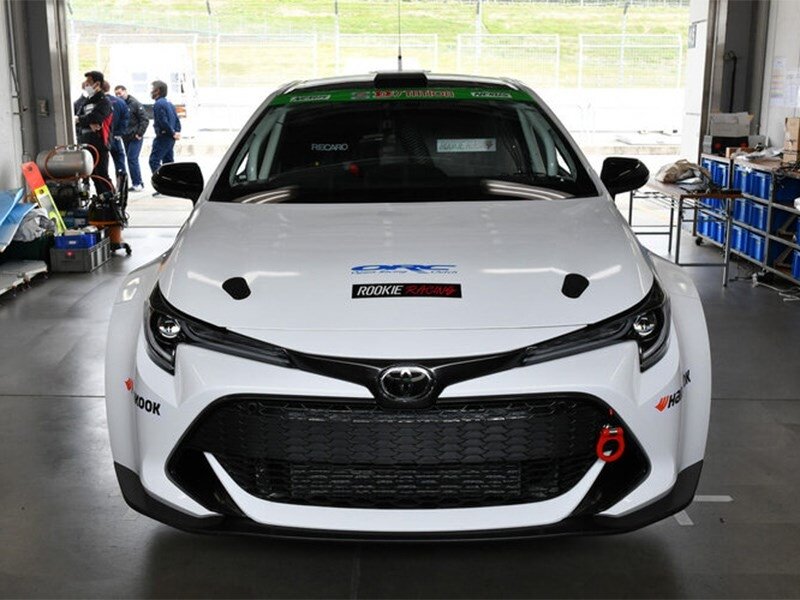 Японский концерн показал миру свой гоночный болид. Он работает на водороде, но создан на базе обычной Corolla