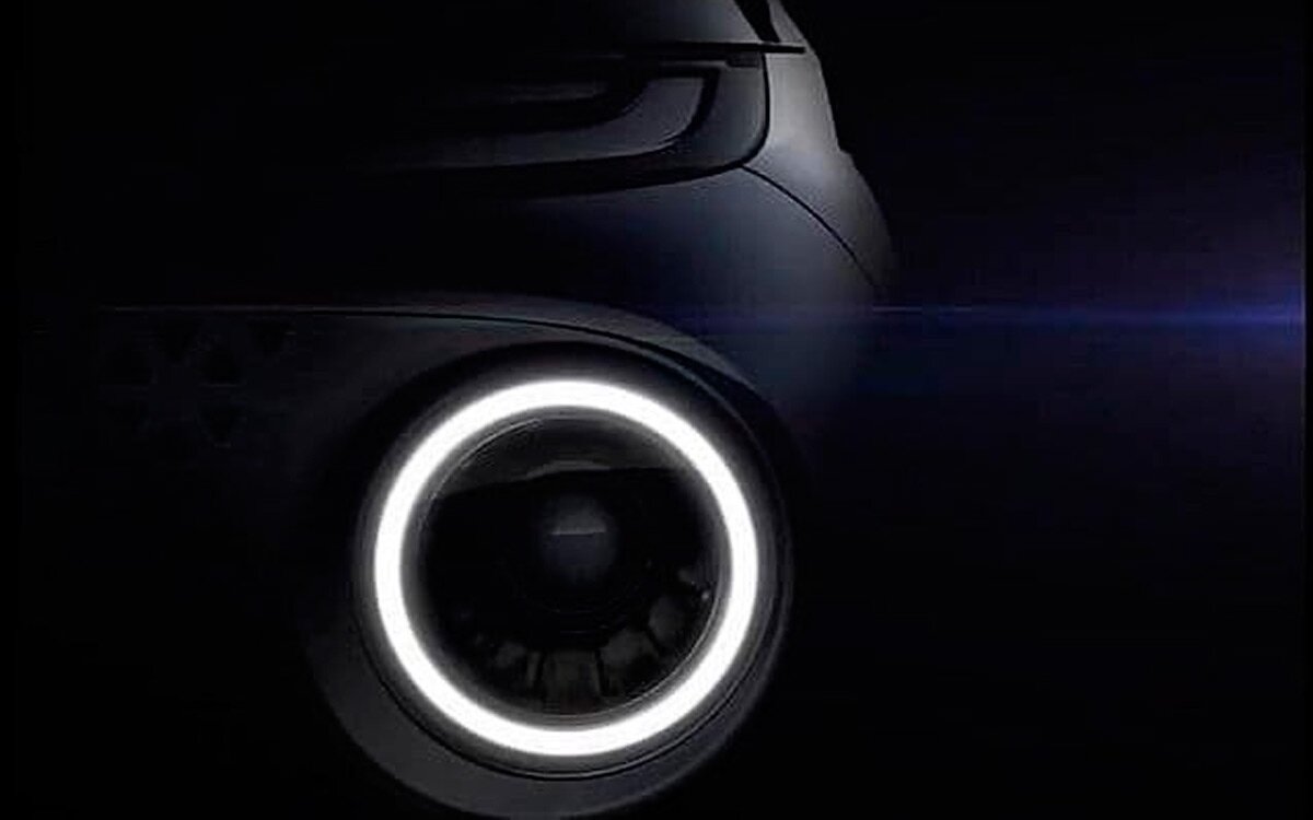 Южнокорейская марка анонсировала премьеру нового компактного кроссовера Hyundai AX1.
