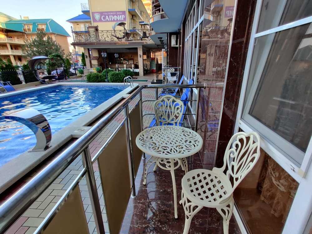 Номер с балконом