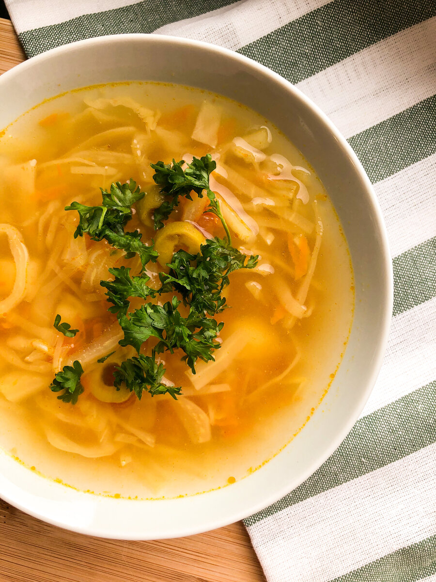 Сушеную зелень заменила на свежую. Сочно, вкусно и полезно!