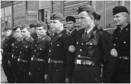 Сотрудники украинской вспомогательной полиции. Фото Bundesarchiv