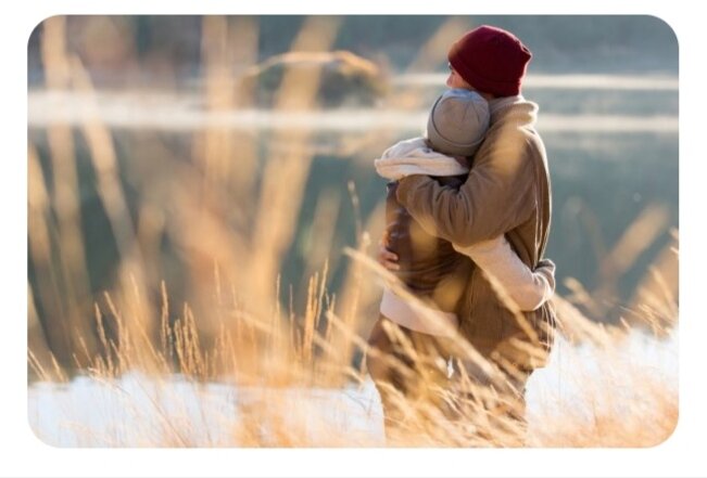 https://ru.depositphotos.com/50621719/stock-photo-back-view-of-young-couple.html