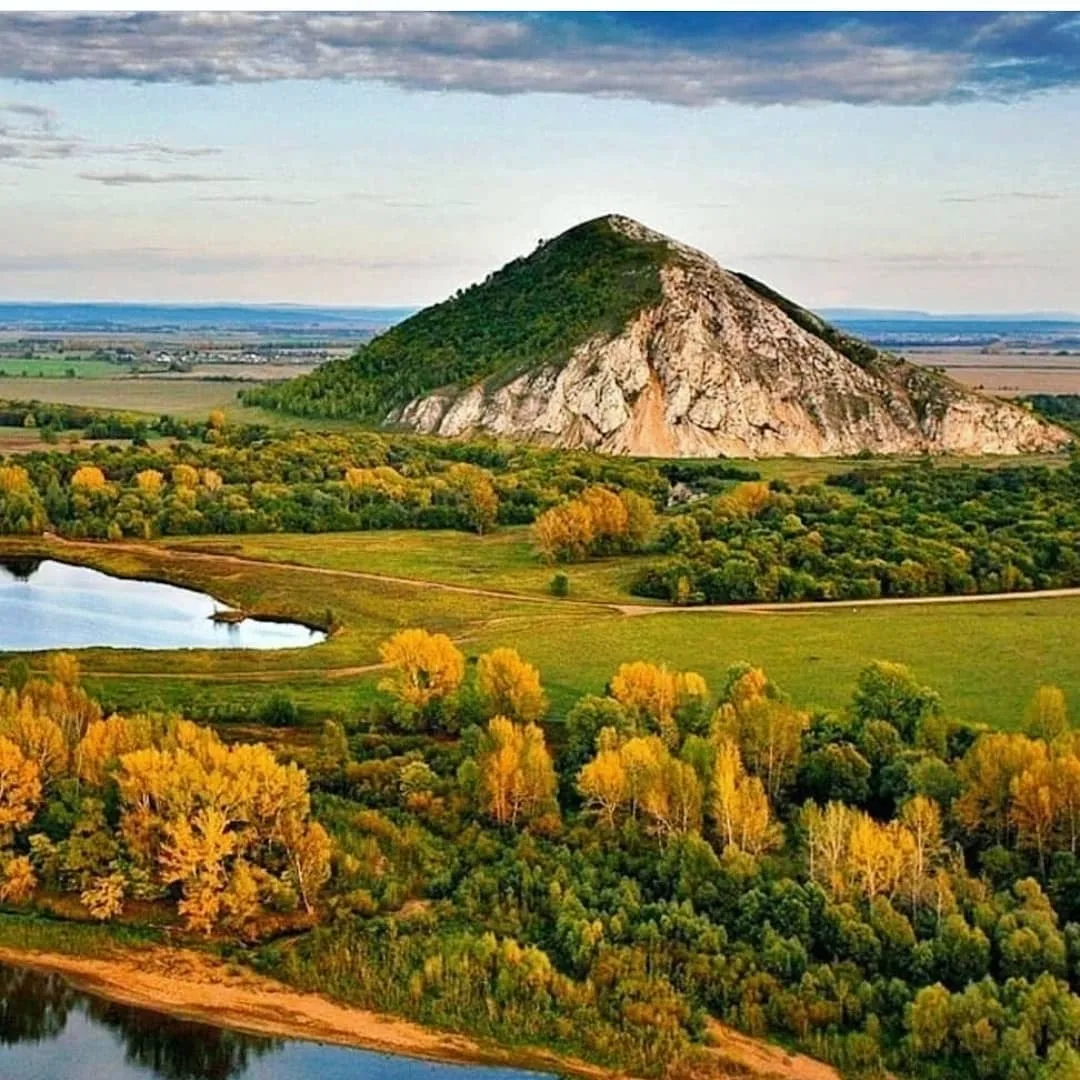 Шихан. Гора Шихан Куштау Стерлитамак. Гора в Башкирии Куштау. Горы Башкортостана Шиханы Торатау. Башкирия природа Шихан Торатау.