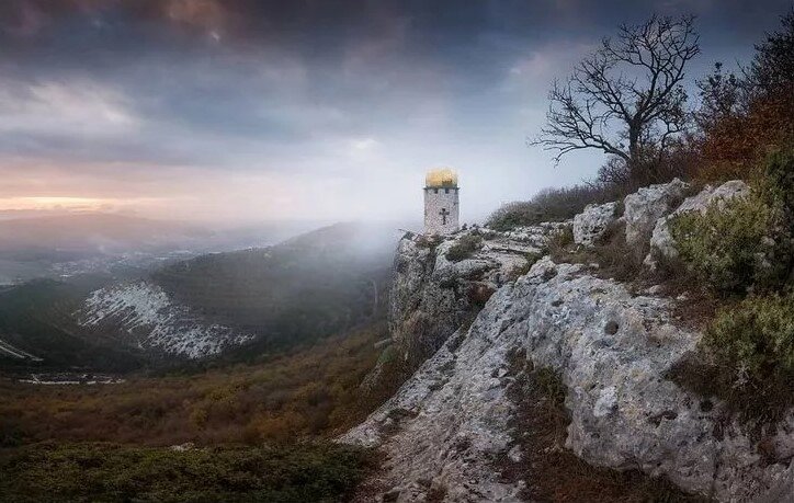 История действующего средневекового пещерного монастыря Шулдан в Севастополе