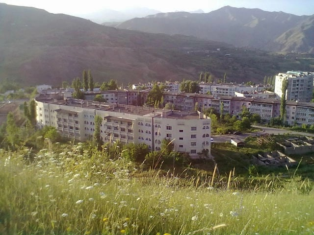 город Рогун, 1230 км над уровнем моря, Таджикистан (фото из сети)