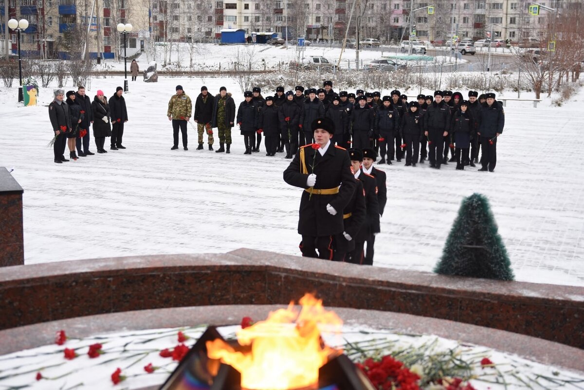    В Югре вспоминают сотрудников правоохранительных органов, погибших при исполнении служебного долга