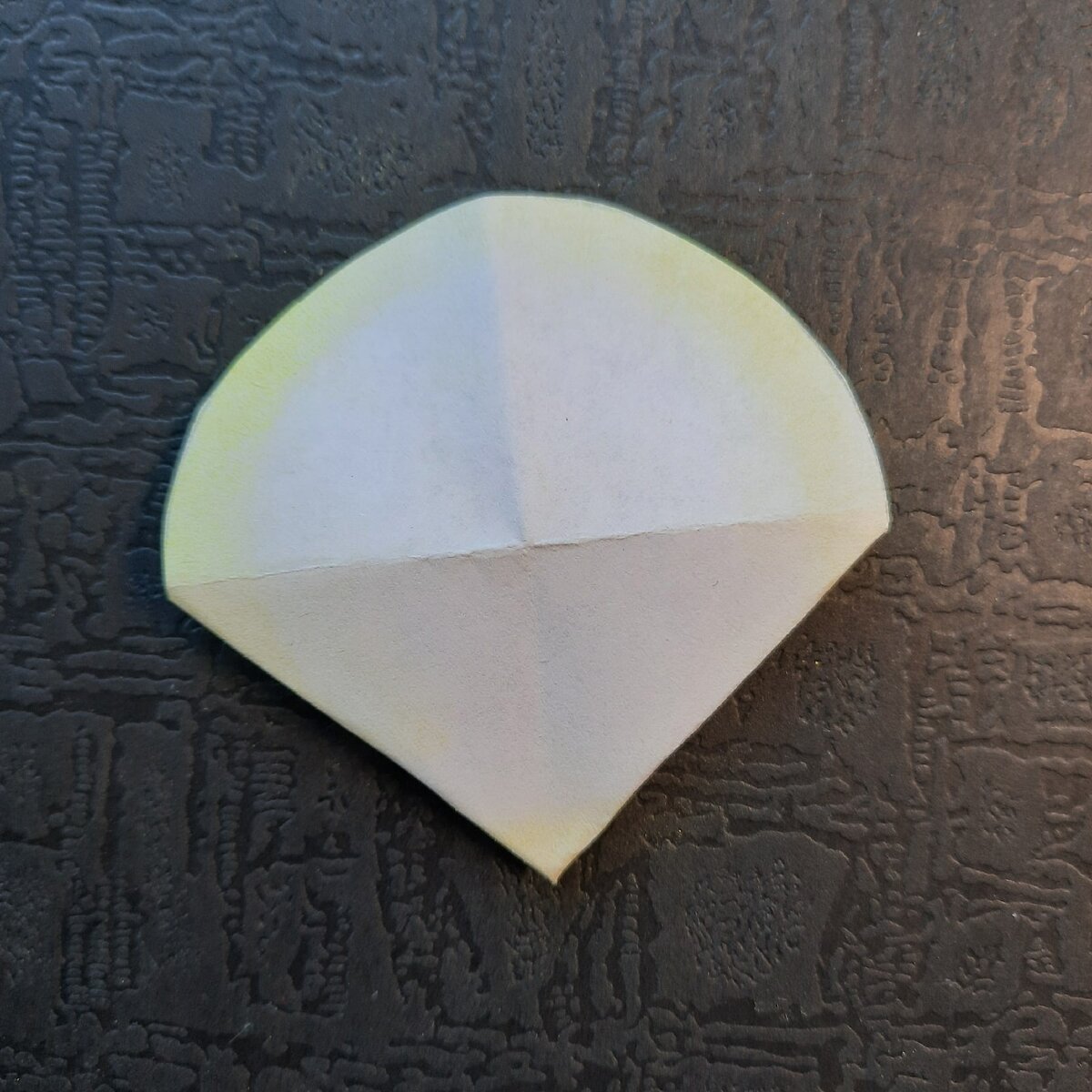 Конспект занятия «Подарок маме на 8 Марта в технике оригами»