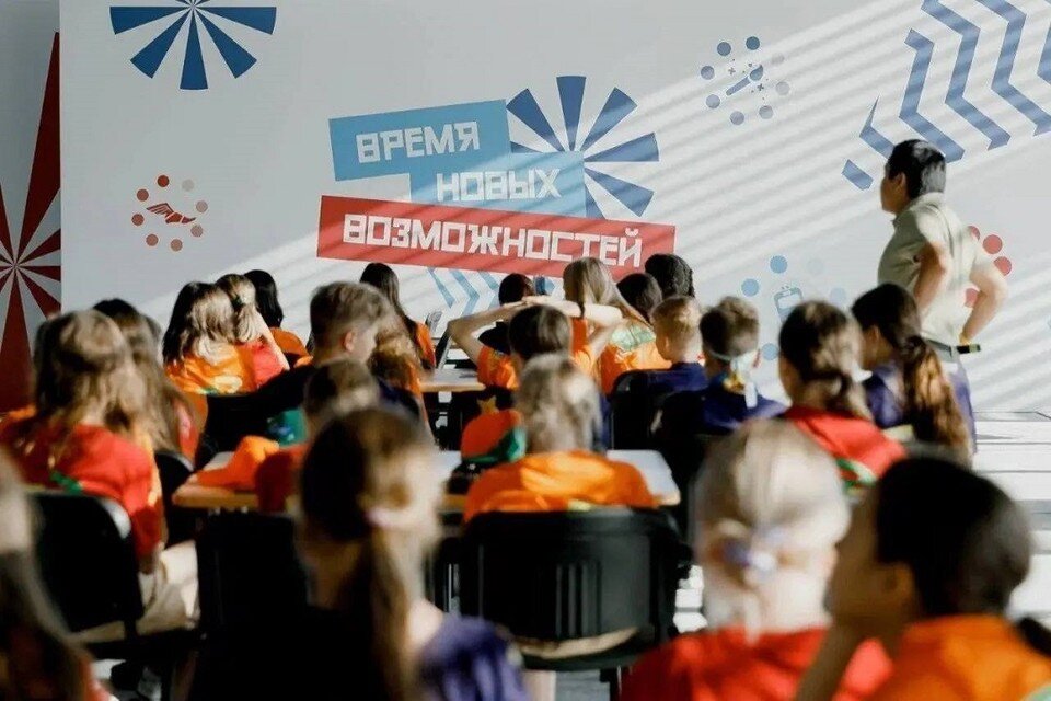     Финальным испытанием для студентов со всей России станет решение кейсовых заданий в командах. Фото: администрация региона