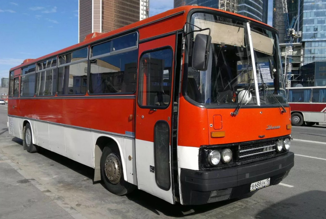 ikarus 250