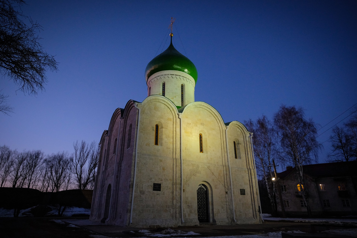 Переславль-Залесский: как в королевском отеле... я зубы пересчитывала и чем  он удивил нас | Надюшка-путешественница | Дзен