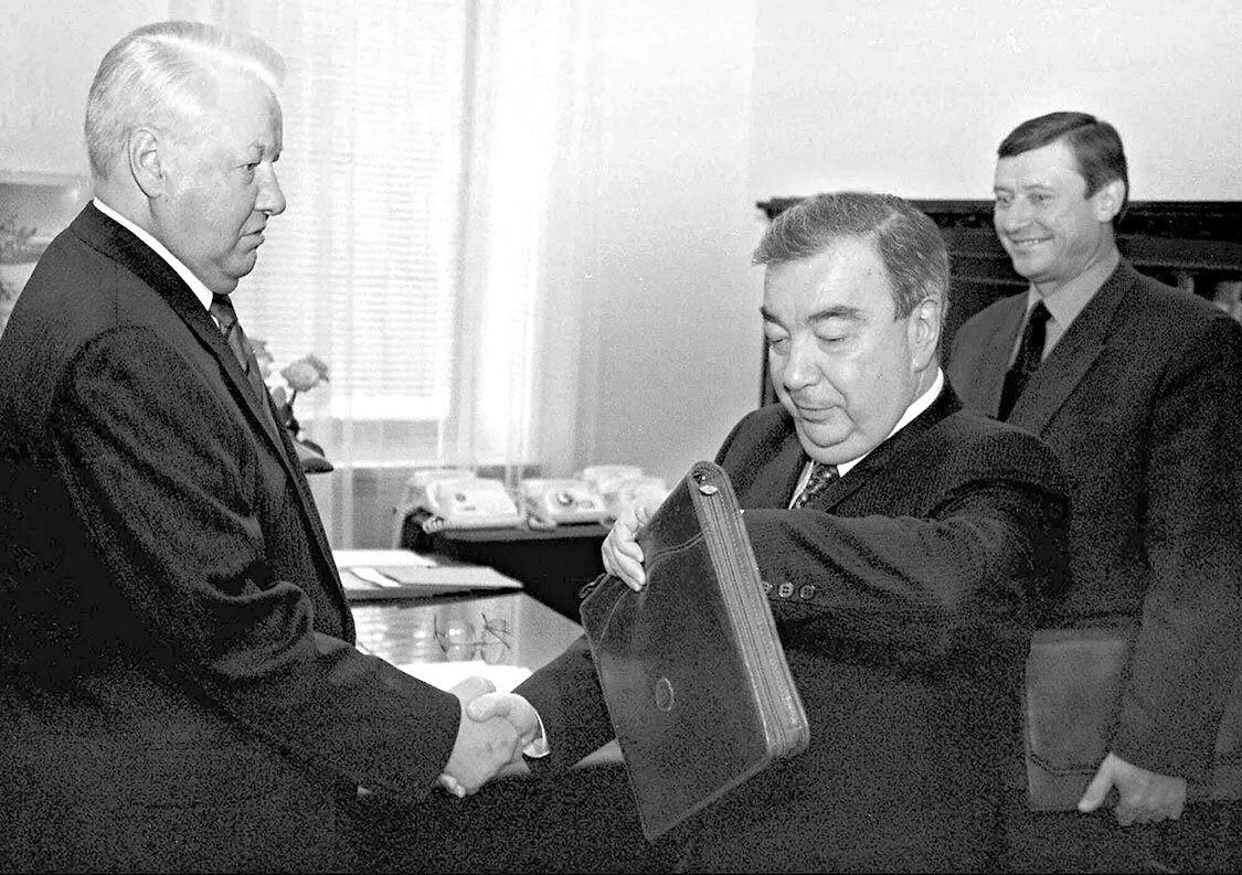 Евгений примаков и токаев. Примаков визит сша. Примаков встречи. Примаков встречи. Примаков валерий вячеславович.