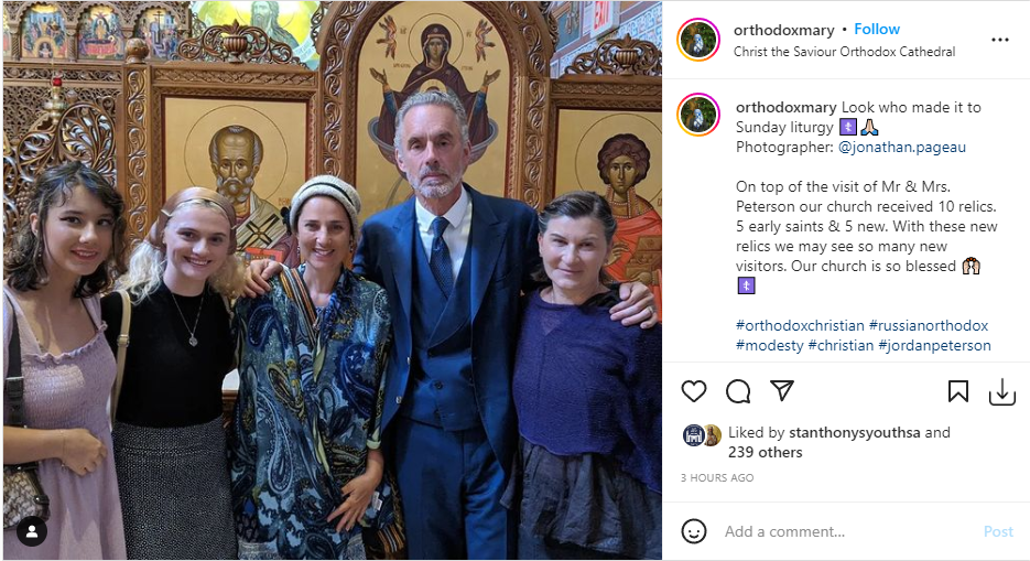 Джордан Питерсон в православном храме. Можно отдельную статью написать о том, что он думает о православии. 