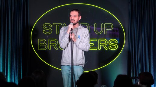 Download Video: Кот Бр*дского − это первое в России stand up шоу о книгах. на сцене Иван Степанов