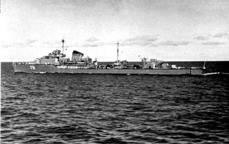 1938, 23 декабря - В состав Балтийского флота принят эсминец «Гневный» — головной в самой многочисленной серии советских эсминцев (проект 7) предвоенного периода (главный конструктор — О.Ф. Якоб), построенный в Ленинграде на Балтийском судостроительном заводе.