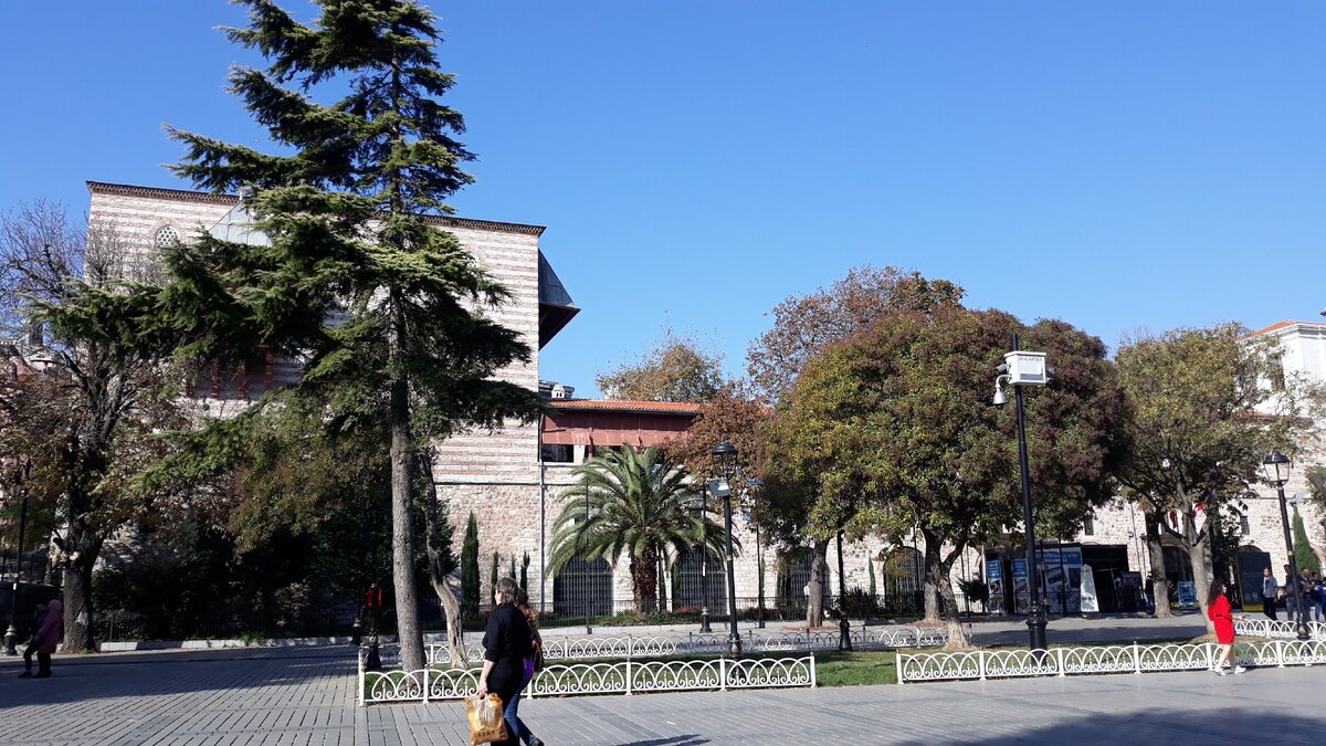 Музей турецкого и исламского искусства (бывший дворец Ибрагим-паши) Фото автора статьи