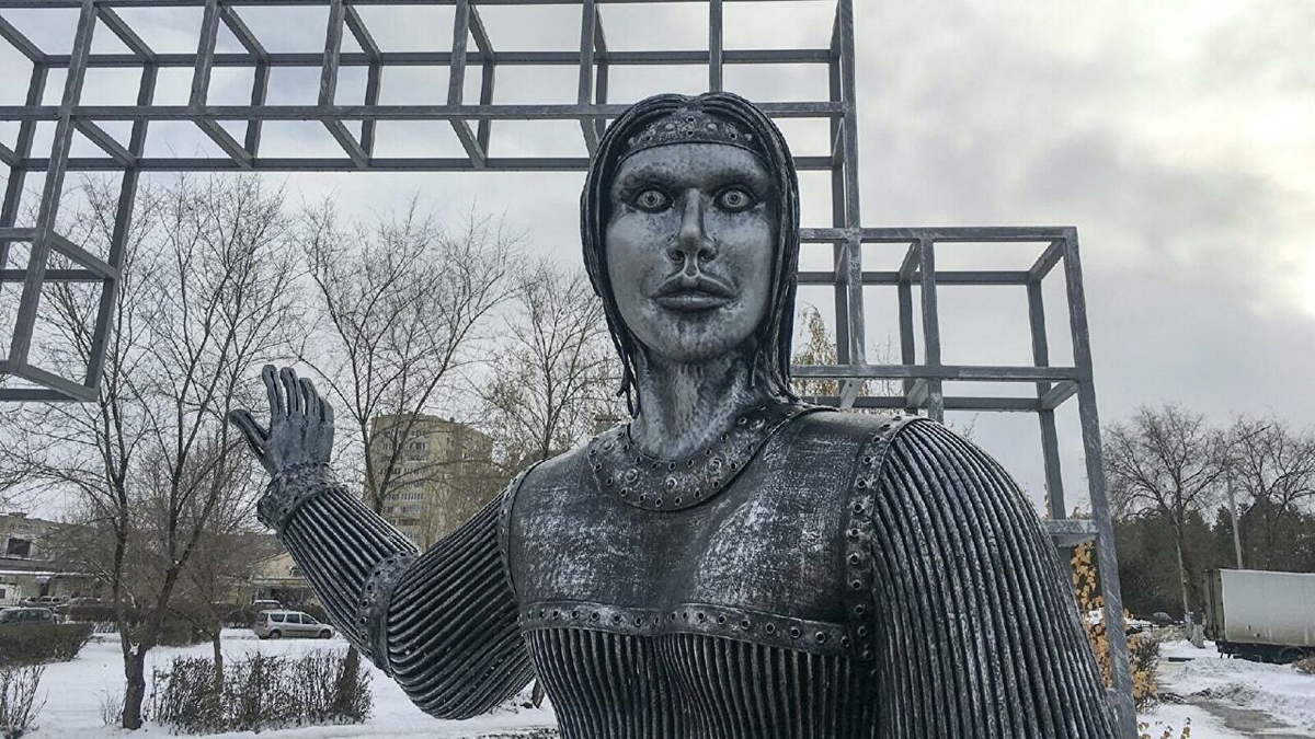 Главное, чтобы памятник на Лубянке не был таким...