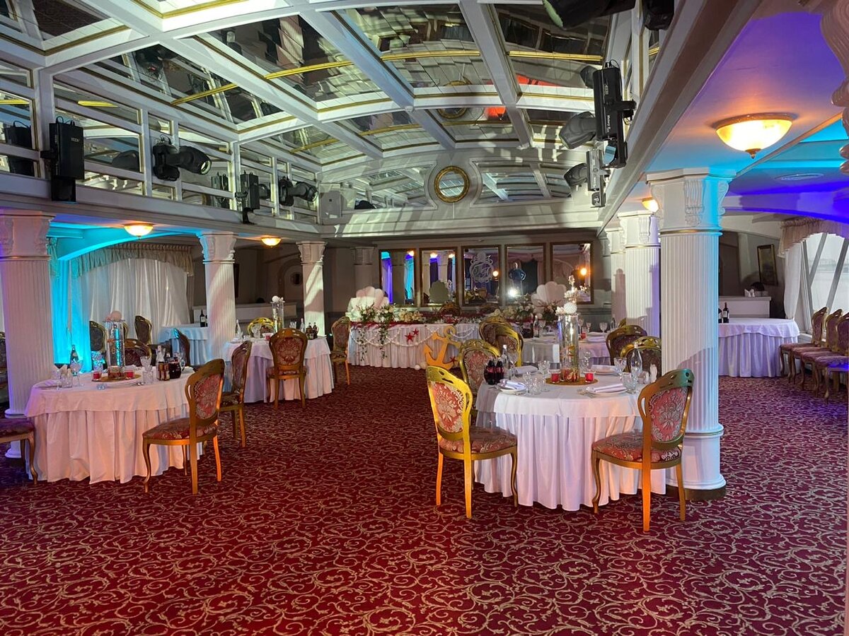 Банкетный зал «Летний сад» 