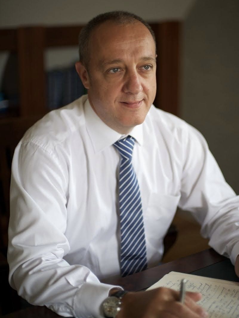 Адвокат Андрей Ноздря