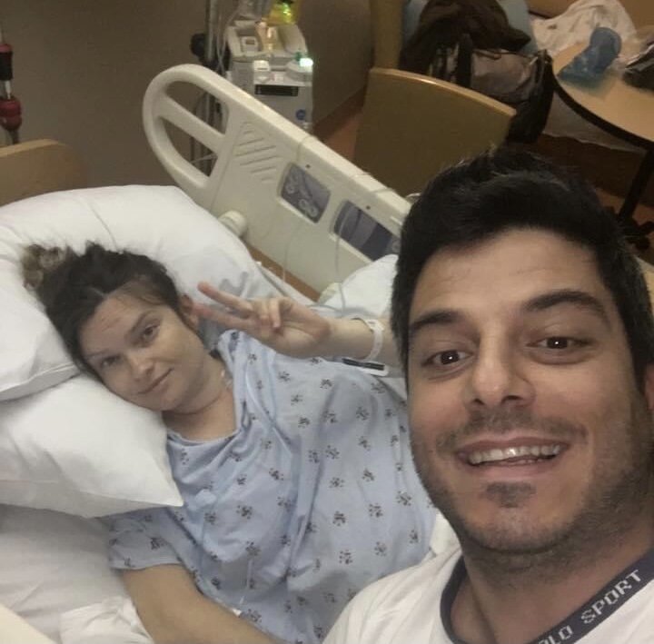 Это мои друзья, Джо и Марина. Они рожали в госпитале Лос-Анджелеса по страховке.