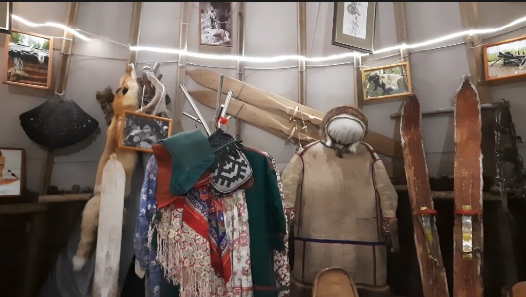 Внутри чума