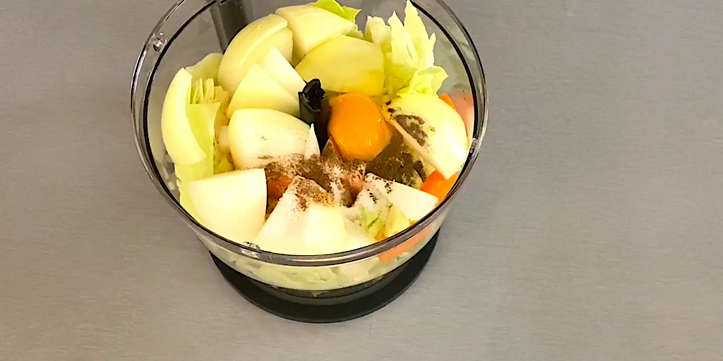 Измельчаем до образования однородной массы.