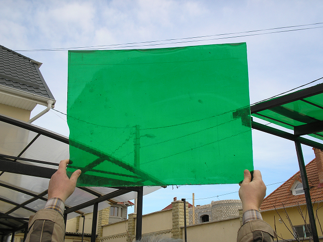 Кусок зеленого ПЭТ-листа