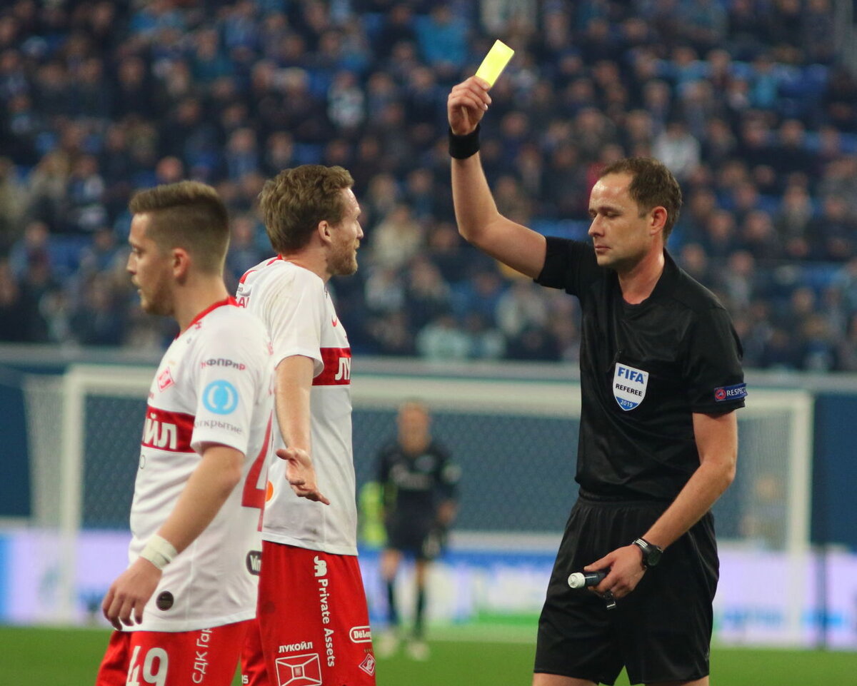 Главным арбитром встречи "Зенит" - "Ахмат" назначен Виталий Мешков