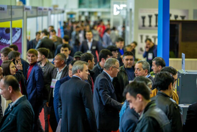 Посетители на выставке MebelExpo Uzbekistan