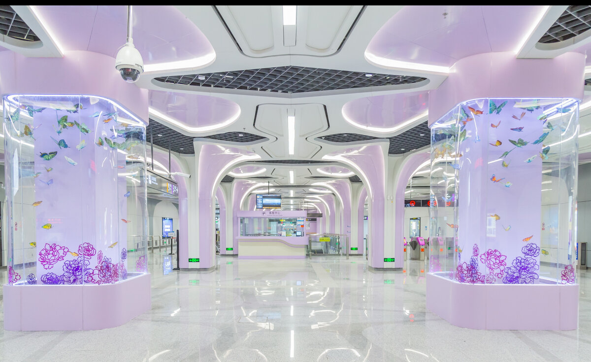 Новая станция на Line 9, где поезда курсируют и останавливаются автоматически. Фото chengdurail.com