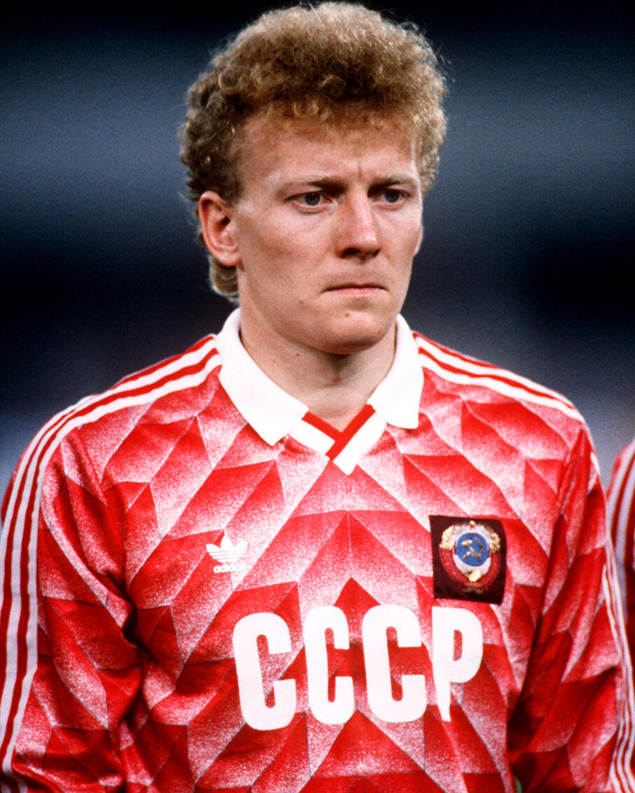 Олег Кузнецов