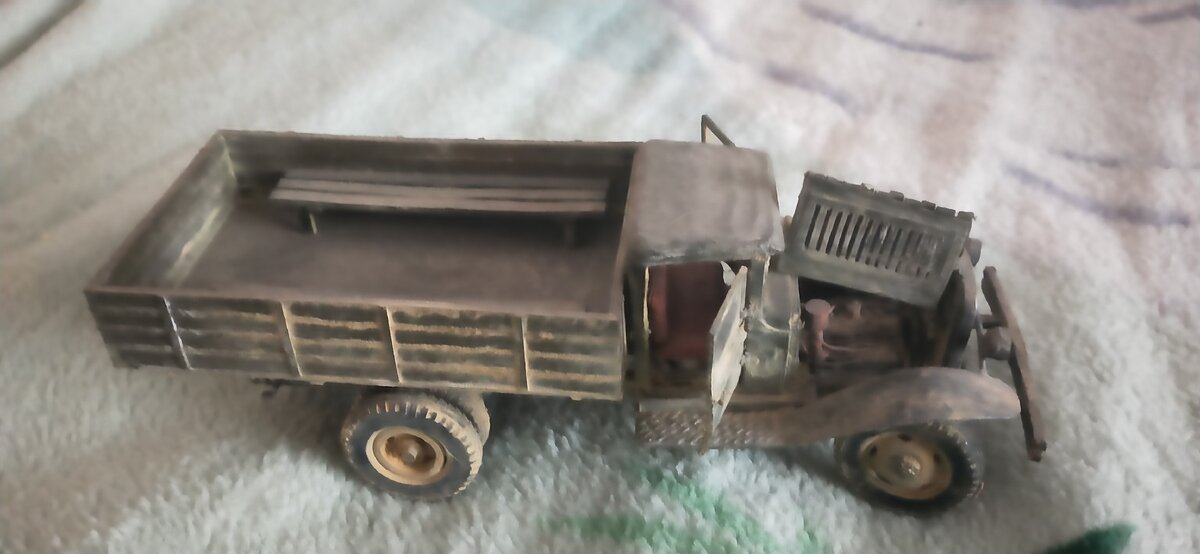                                                                                ГАЗ-АА («полуторка»)