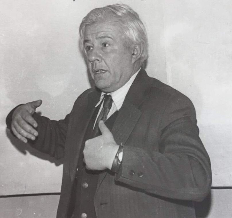 СОКОЛОВЕРОВ ВАЛЕРИЙ СЕМЕНОВИЧ 1924 — 2003. Актер, педагог. Заслуженный работник культуры России