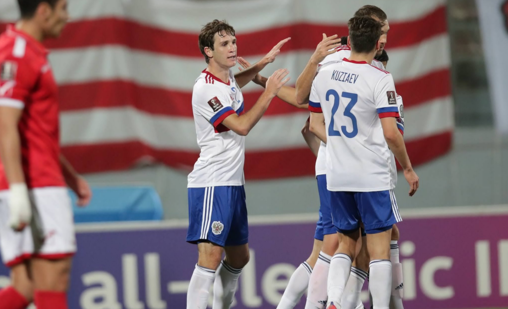 В стартовом матче квалификационного турнира к чемпионату мира 2022 года российская сборная на выезде с трудом одолела мальтийцев (3:1).