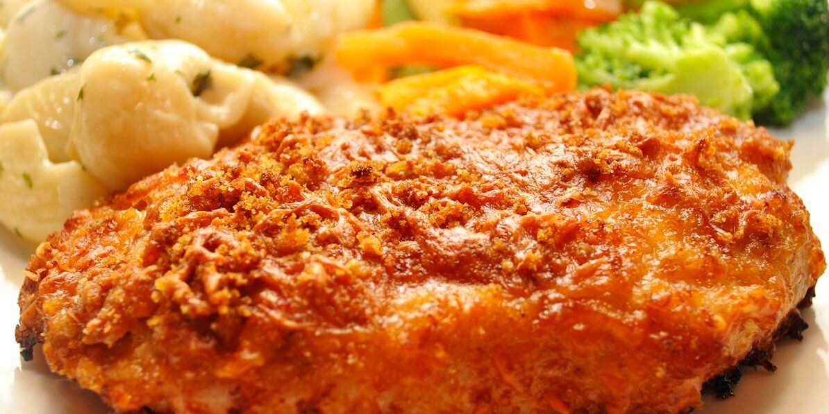 Свиные отбивные Тимишоара. Источник: яндекс картинки.