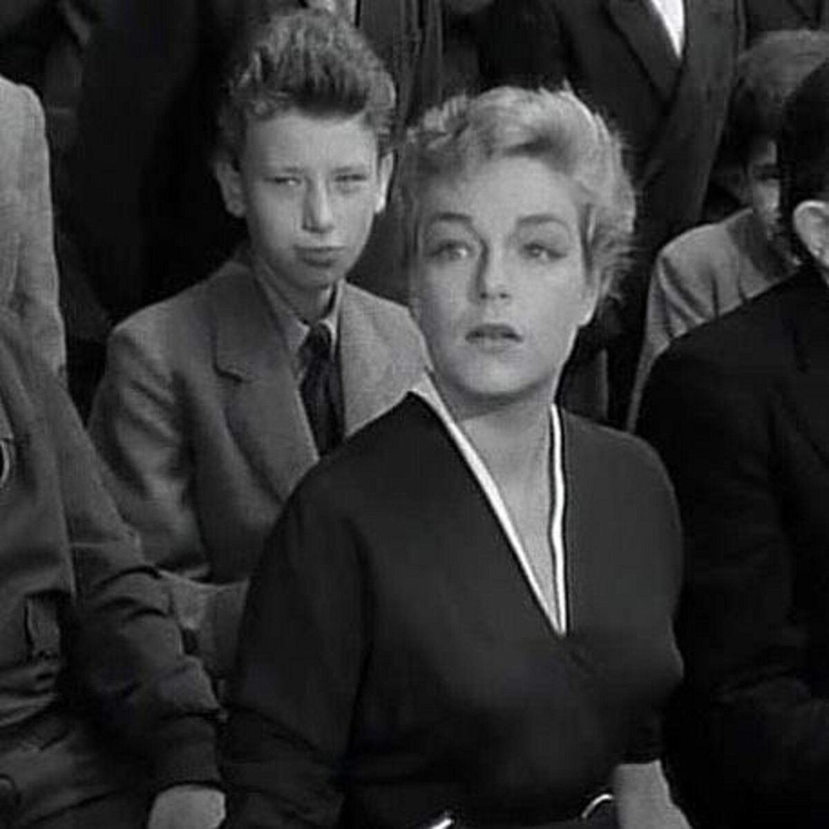 Кадр из фильма "Дьяволицы" (1954)