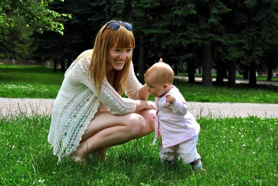 Погибшую вместе с дочерью Кристину Жук назвали "Горловской Мадонной"